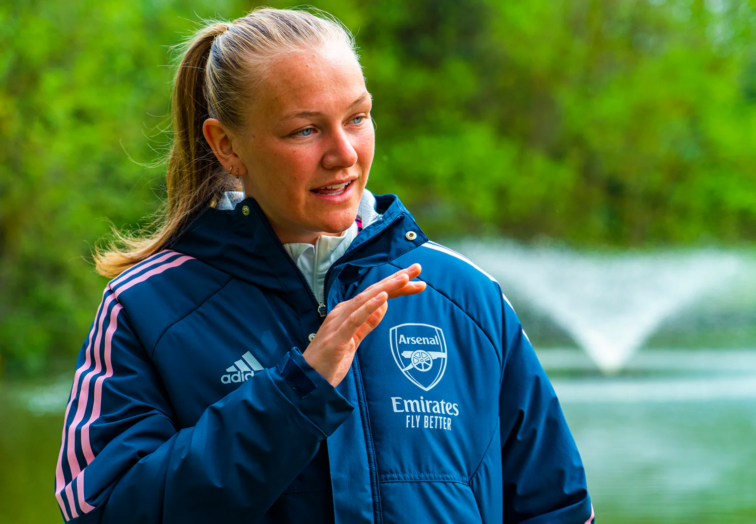 Frida Maanum skrev ny kontrakt med Arsenal: – En spennende reise - TV 2