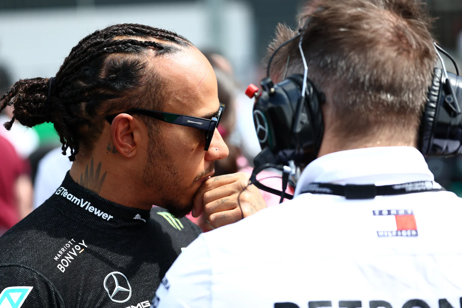 Formel 1-stjerne avbildet med norsk milliardærdatter - TV 2