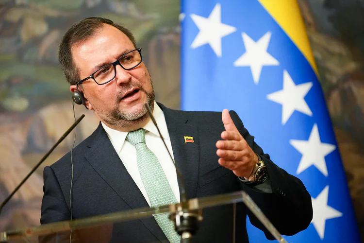 Venezuela anklager Perus regjering for å ha kidnappet landslaget - TV 2