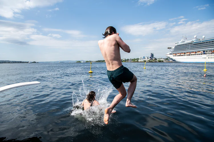 Mai var ekstremt varm – tangerte rekord fra 2018 - TV 2