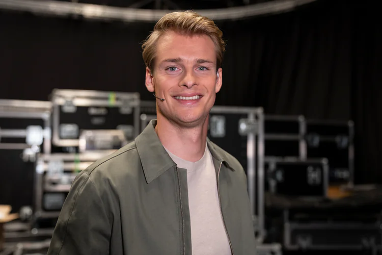 Simon Nitsche deler gladnyhet - TV 2