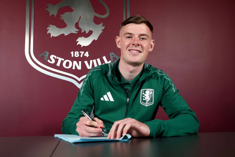TV 2 erfarer: Aston Villa-talent ønsket av HamKam - TV 2