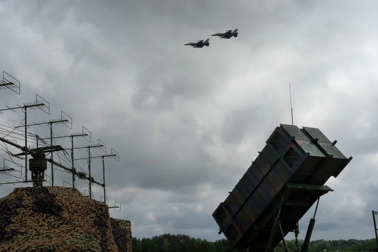 zelenskyj-vi-trenger-5-10-prosent-av-usas-patriot-raketter-tv-2