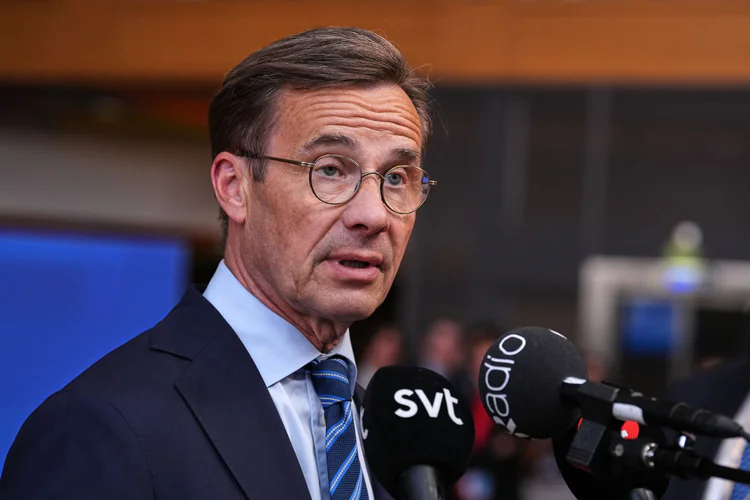 Lette etter russisk ubåt i Norskehavet - TV 2